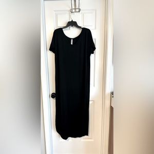 Black Maxi Dress with Pockets